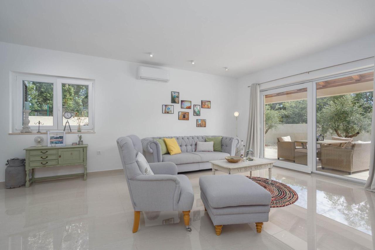 Ferienhaus Antonada Vrh (Krk)